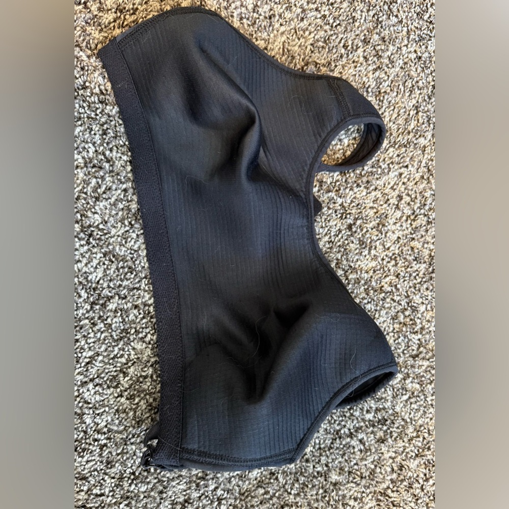 Black Sports Bra